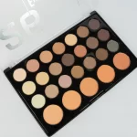 Paleta de sombras y blush Shadow 26 colores - Ushas