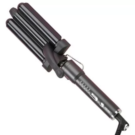 Ondulador de cabello - Mac ¿Conseguir ondas de sirena perfectas? Es muy fácil con Triple Barrel. Esta tenacilla triple te va a ayudar a lograr una melena ondulada impactante. Son la herramienta ideal para conseguir volumen en las raíces y un estilo con cuerpo y movimiento.