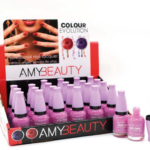 esmalte de uñas lila duradero