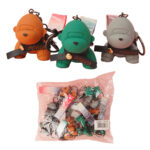 llavero de gorila de goma