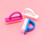 cepillo de uñas con cerdas suaves